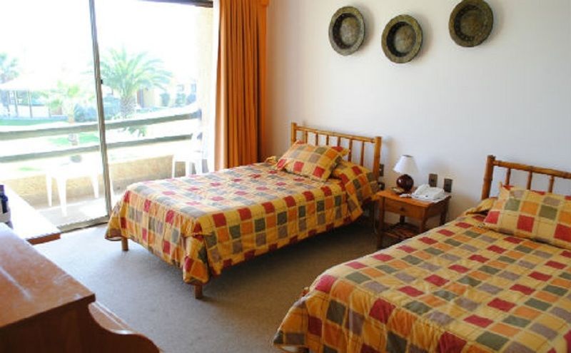Hotel Y Cabanas Mar De Ensueno La Serena Esterno foto